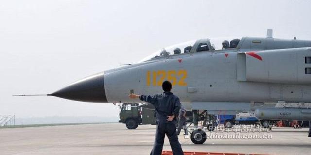 中国空军精确打击能力强于俄罗斯