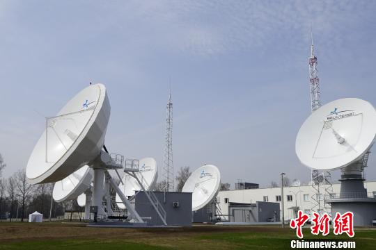 中国航天将“白俄罗斯通信卫星一号”地面测控站交付白方