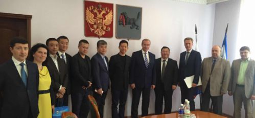 乐视控股副董事长、网酒网CEO李锐会见伊尔库茨克州(Иркутск)州长